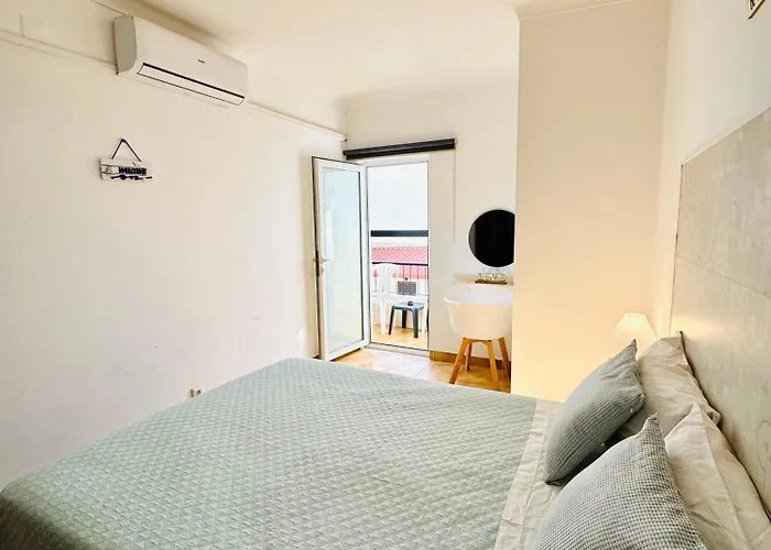 Old Town Telheiros アパート